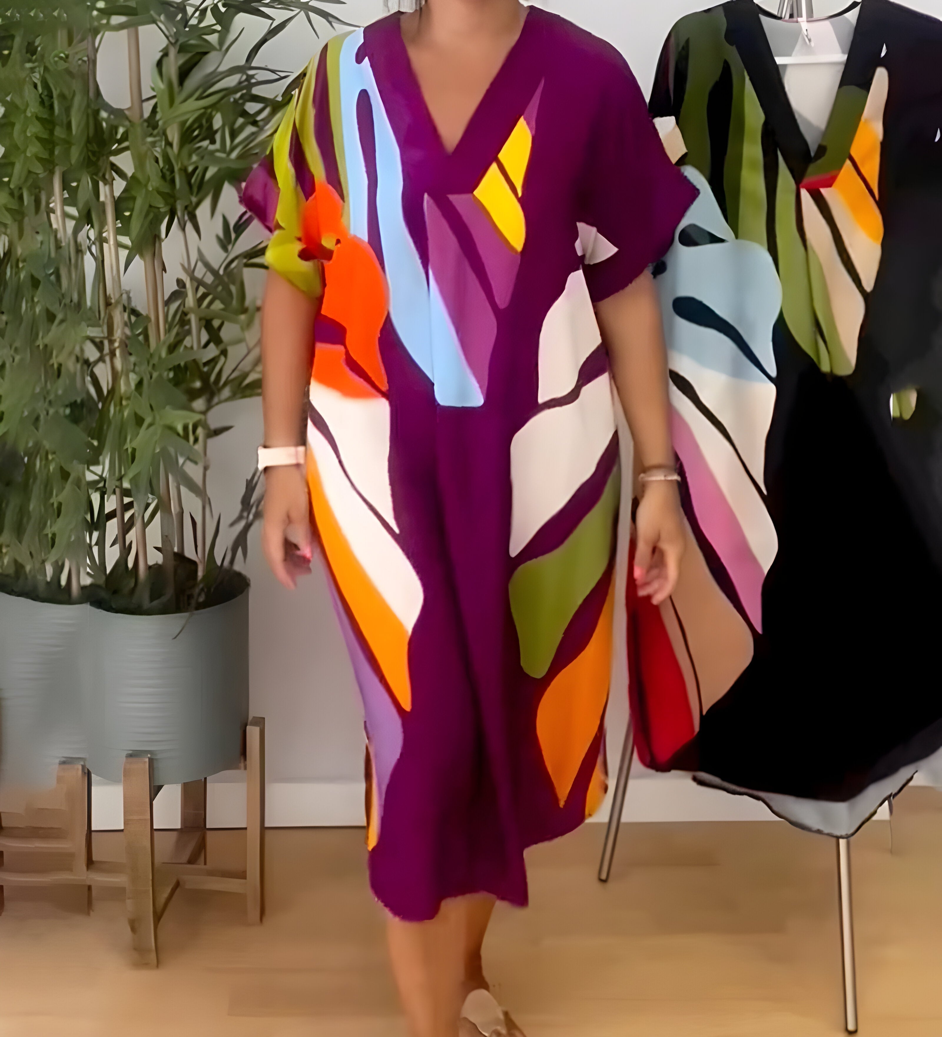Rianna - Dress with Abstract Pattern