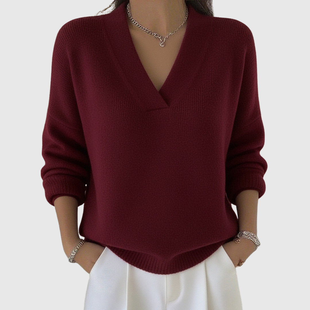 Faye | Soft V-Neck Sweater in Casual Fit