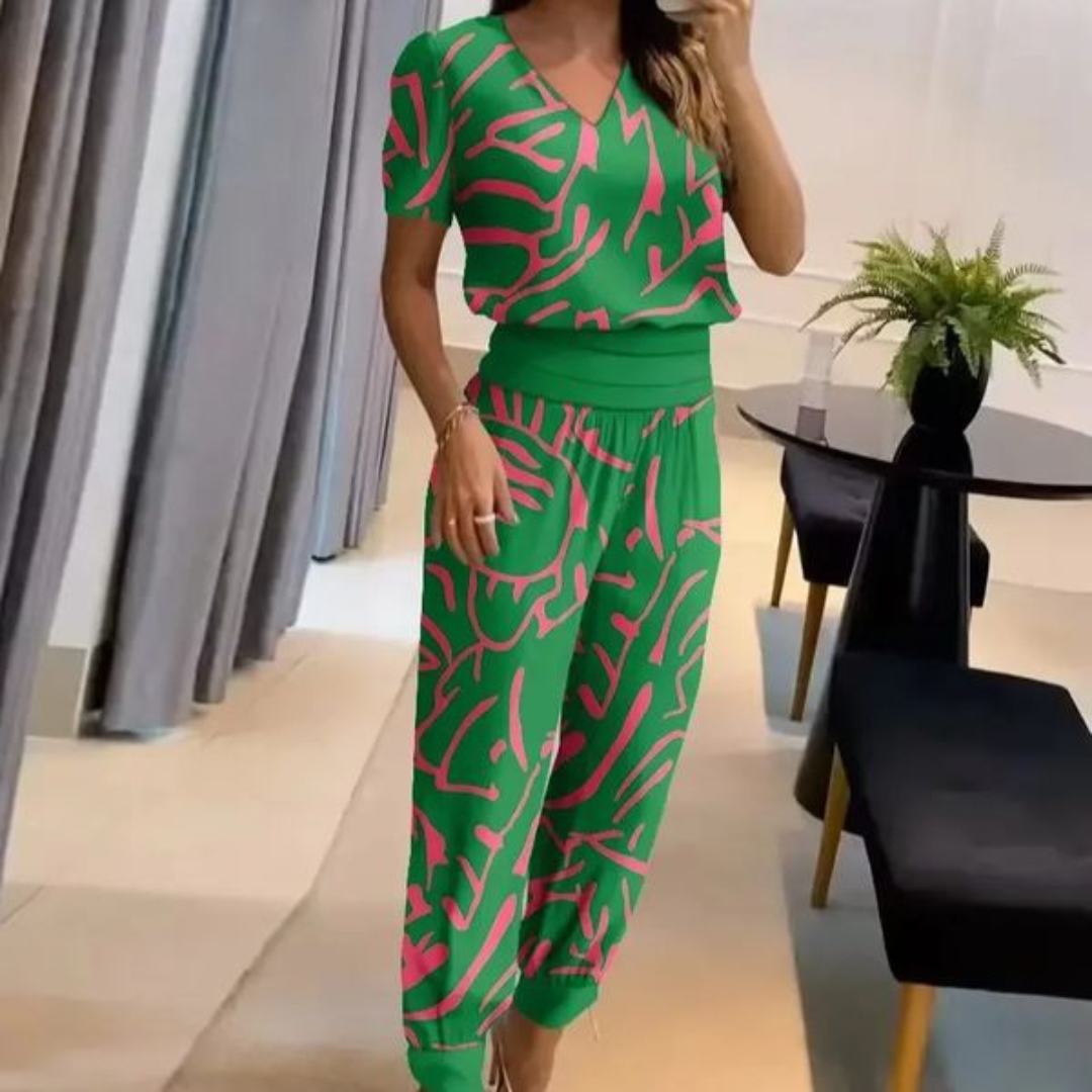 Daphne - Stylish Trend Ensemble