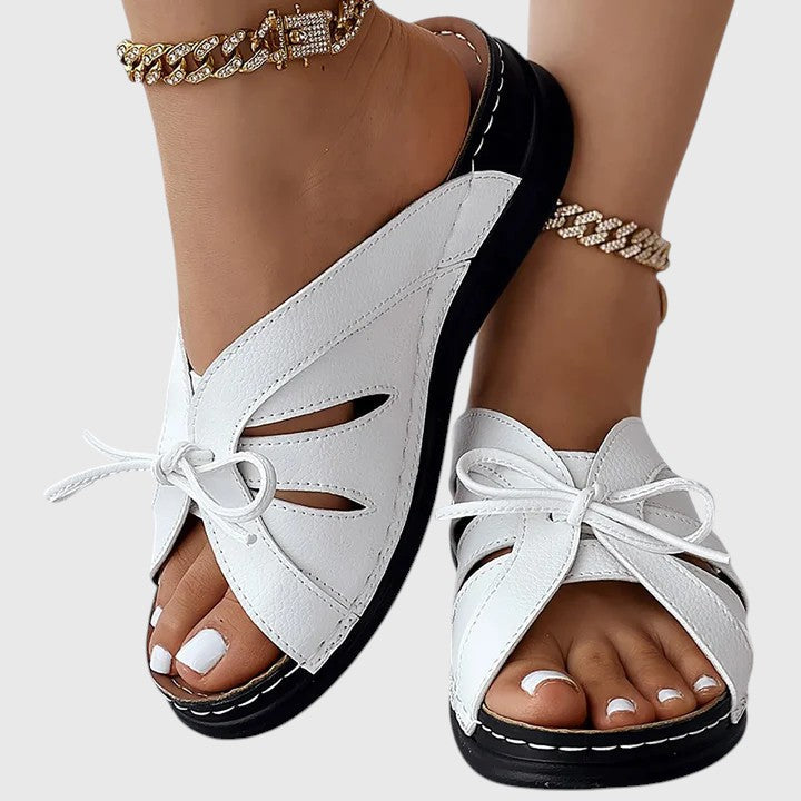 Darcy - Stylish Slip-On Sandals with Strap