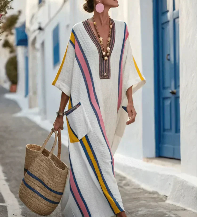 Noemi - Maxi Dress with V-Neck, Half Sleeves, and Pockets