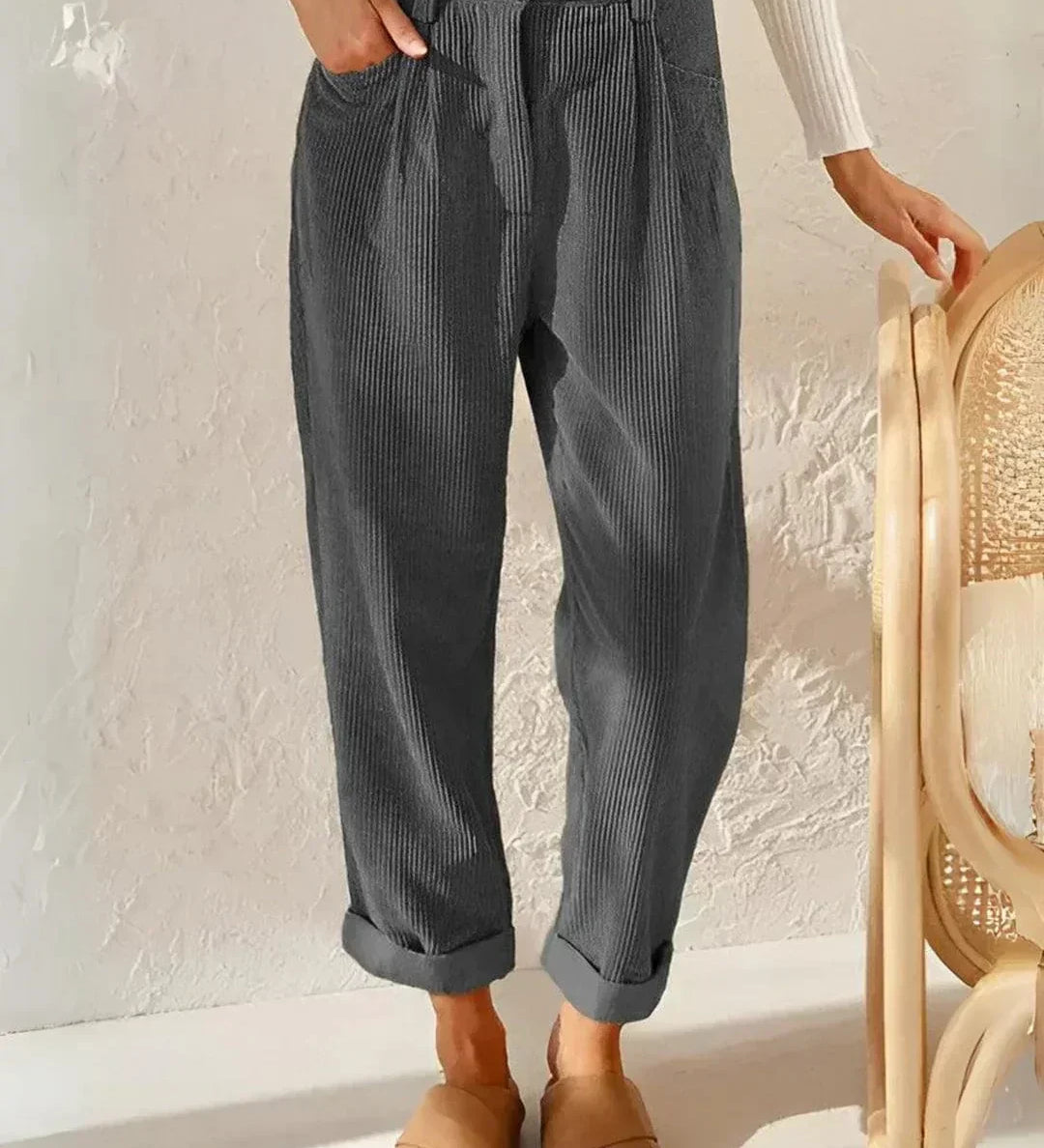 Cassidy - Timeless Casual Pants